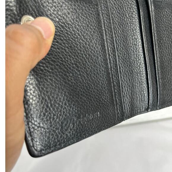 Brighton Women’s Leather Folio Wallet - Picture 9 of 9